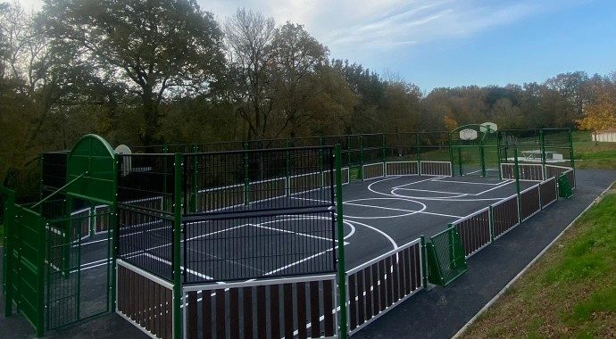 Terrain multisports Streetpark à Bouaye