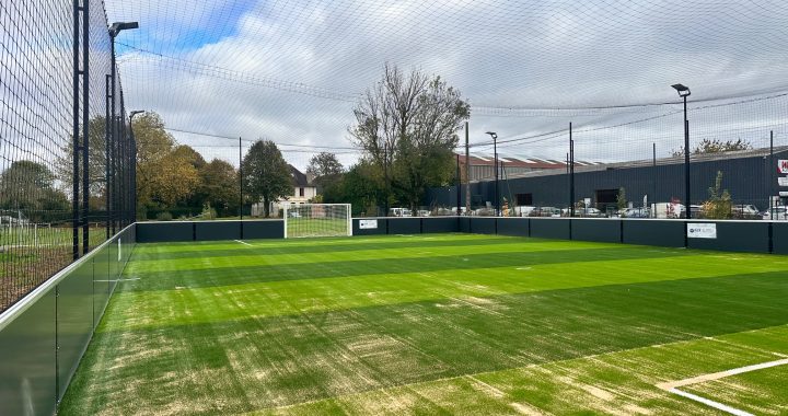 Nouveau terrain de Foot à 5 à Sées