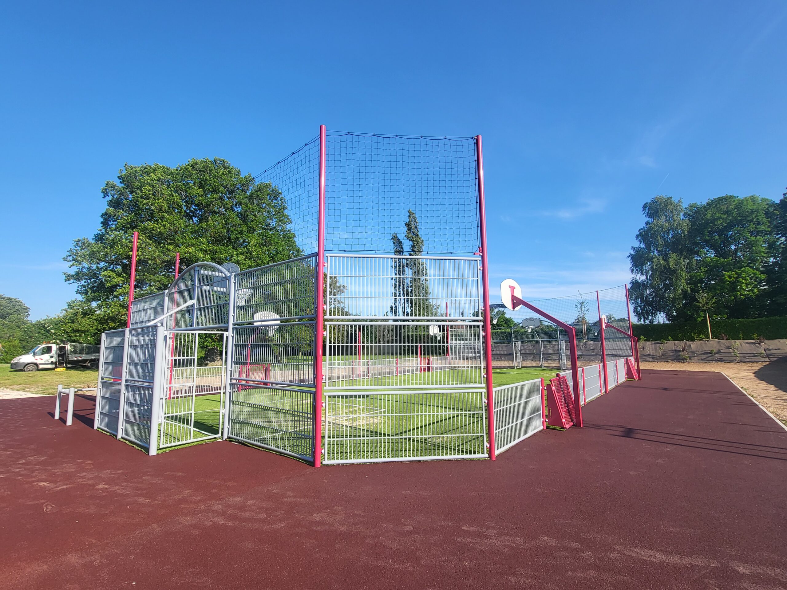 Terrain multisports Street Park tout métal CAMMA Sport à Gauville-la-Campagne