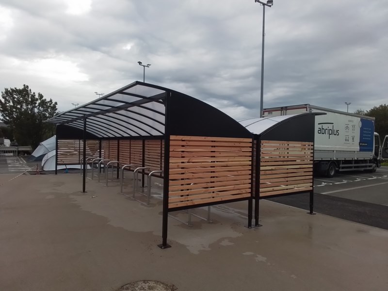 Abris Vélos ouverts