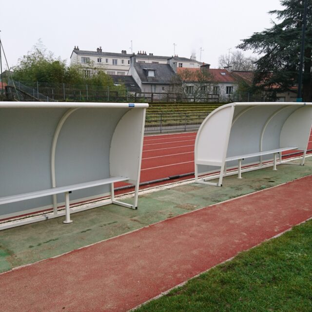 abri touche metal a latte- camma sport-fabrique en france-Nantes_2016_1