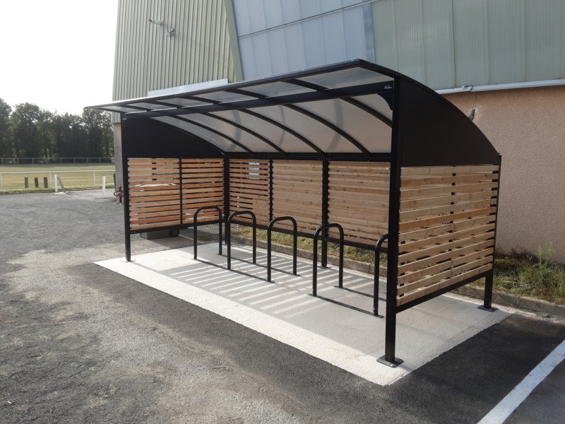 Parking Salle St Exupéry (35) Chavagne via Rennes Métropole + Borne U reliées 5U - 155541-GRAND LIEU BOIS- Ammenagement terrain de sport