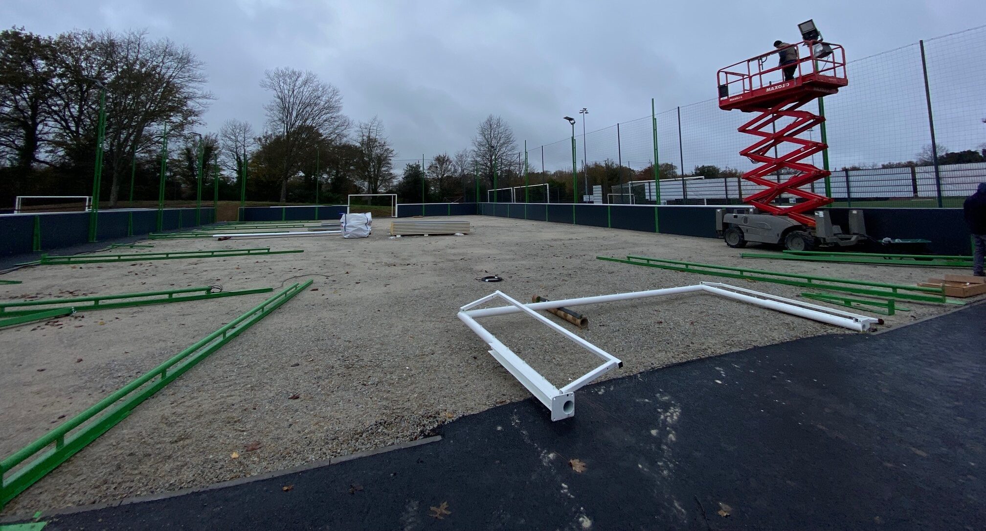 Installateur terrain Foot5 / Soccer